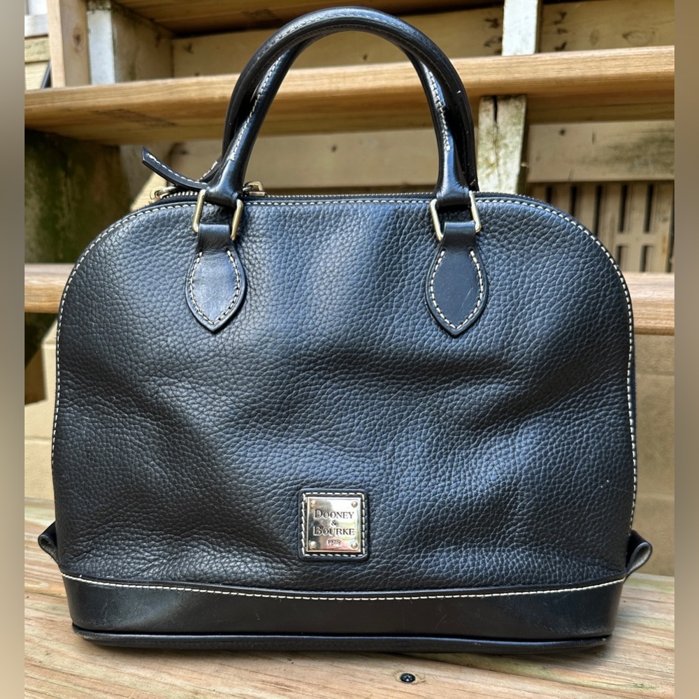 Dooney & Bourke Black Pebble Grain Leather Zip Zip Satchel Zipper Closure